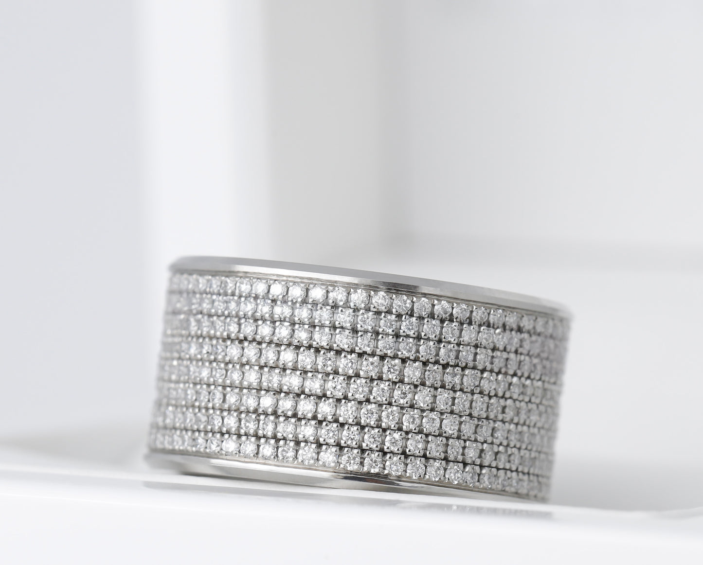 Small Fassung besetzt (0.9mm Diamanten)