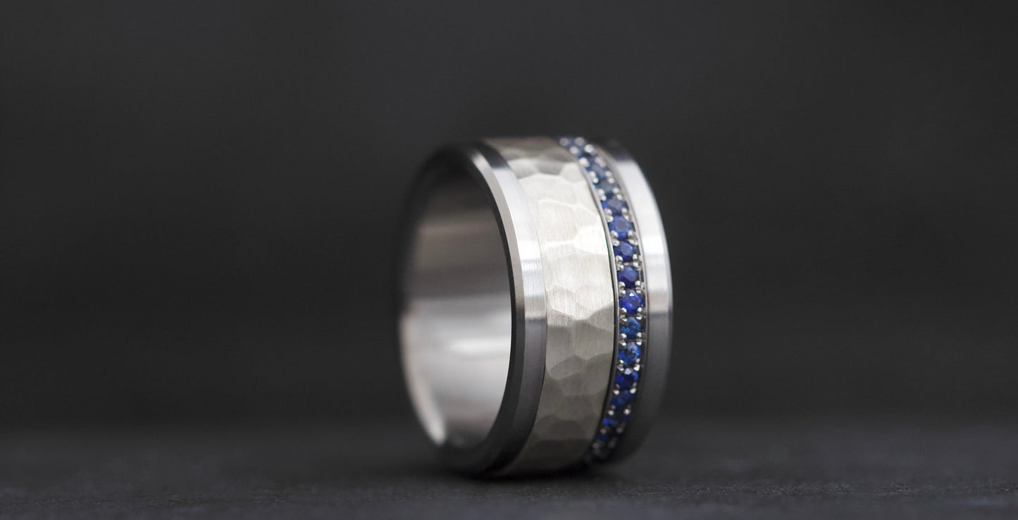 Coffret joaillerie spéciale mood lovers "saphirs et argent martelé"