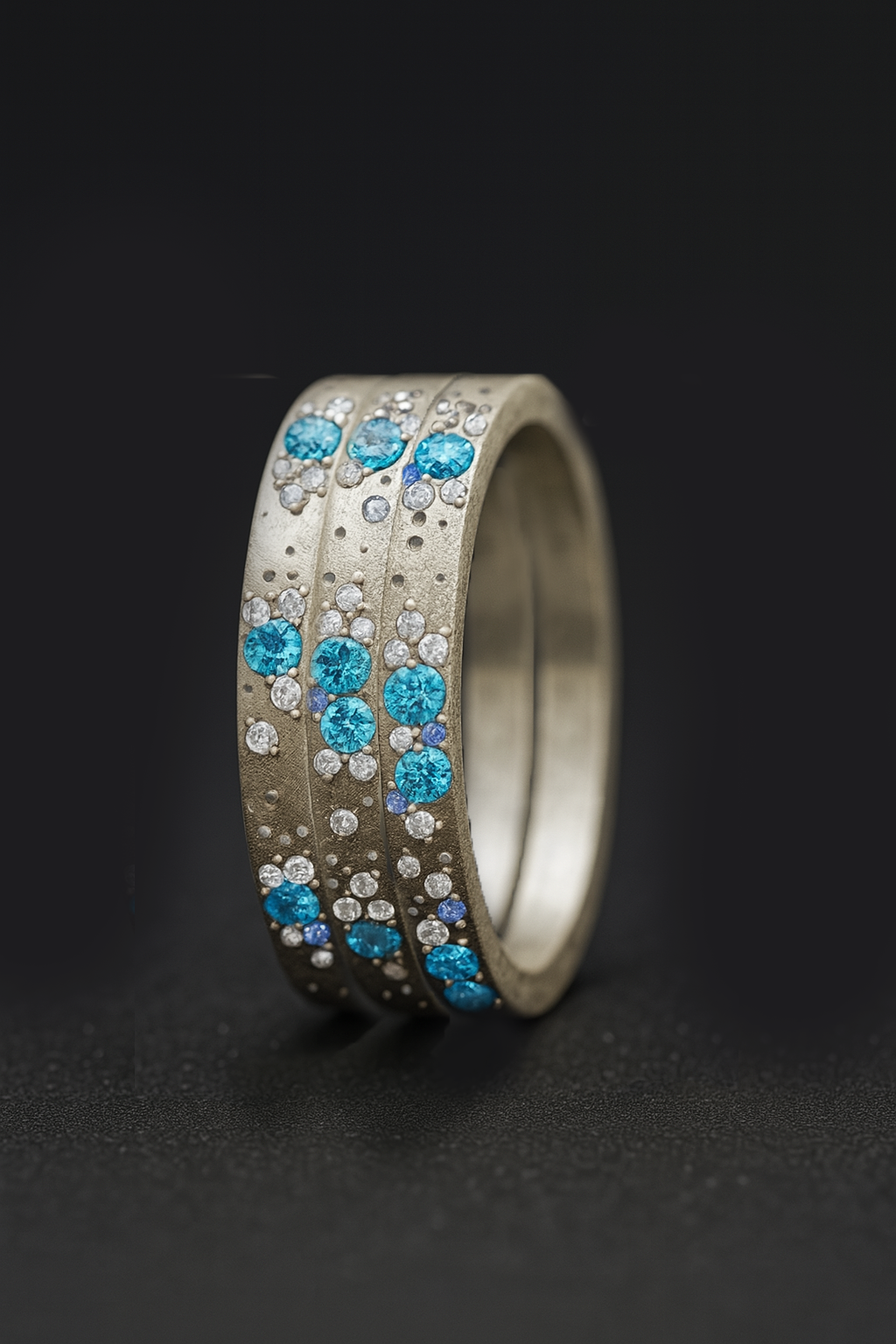 Innenring aus Silber (Medium Addon) Oygene 02 mit Topasen, Diamanten und hellblauen Saphire für mood Luxus Ring